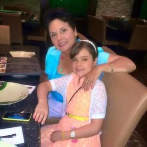 Meet your Posher, Alba